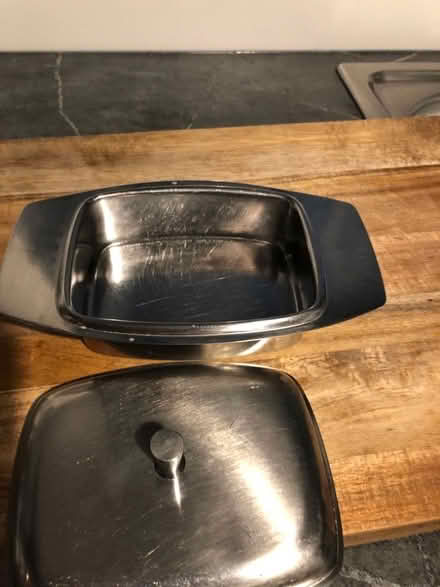 Photo of free Butter dish (AB21) #1