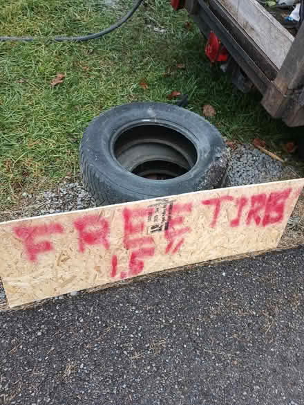 Photo of free curb alert 15" tires (Grafton WV. 26354) #1