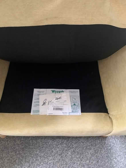 Photo of free Fabric lounge chair (Bradford on Avon BA15) #4