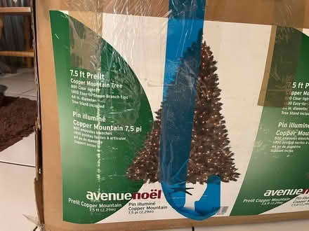 Photo of free 7.5 foot Artificial Christmas tree (Near Erin Mills Town Centre) #3