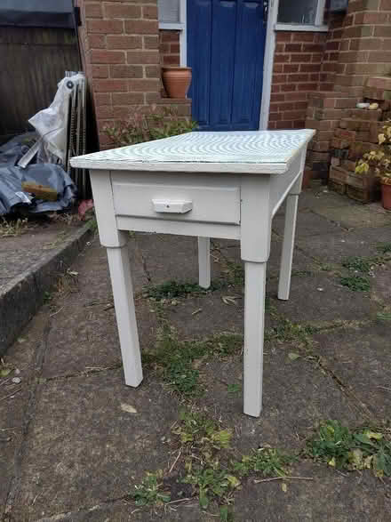 Photo of free Vintage table (Scotches DE56) #1