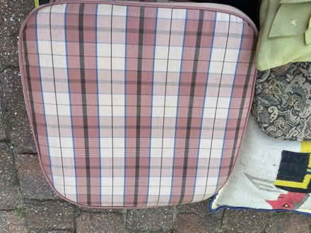 Photo of free Cushions and seat cushions (Malvern WR14) #4