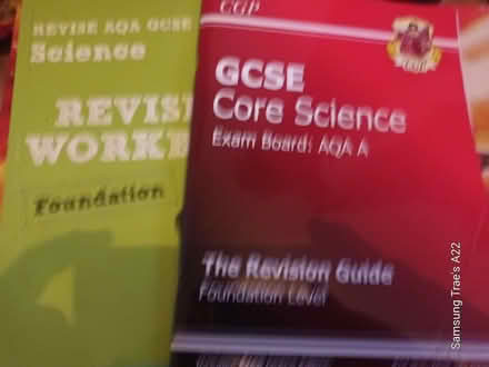 Photo of free GCSE core science books (Woodhey CH42) #1