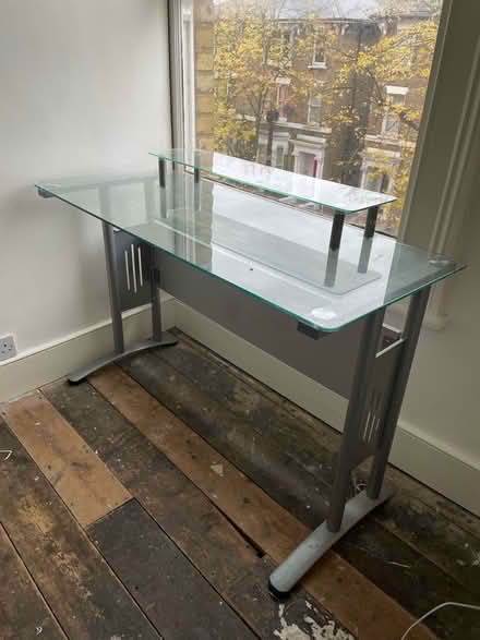 Photo of free Glass desk (Camberwell SE5) #1