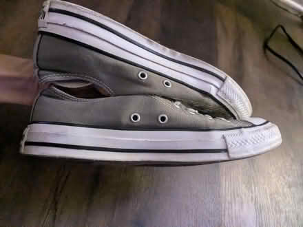 Photo of free Gray converse (women's) (NRG stadium) #4