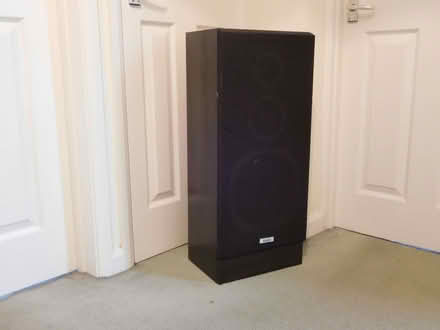 Photo of free Floor Standing Speakers (Datchworth SG3) #2