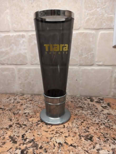 Photo of free Beer glass (Trafalgar/River Oaks, Oakville) #1