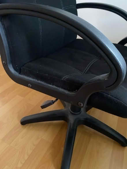 Photo of free Office chair (Port of Rosyth KY11) #2