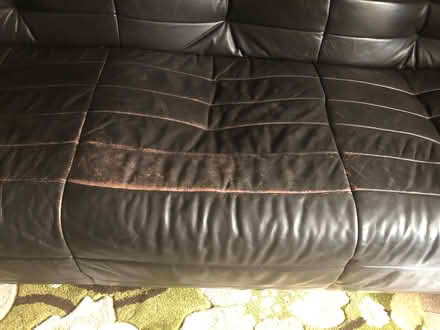 Photo of free 6ft sofa (Aylestone LE2) #3