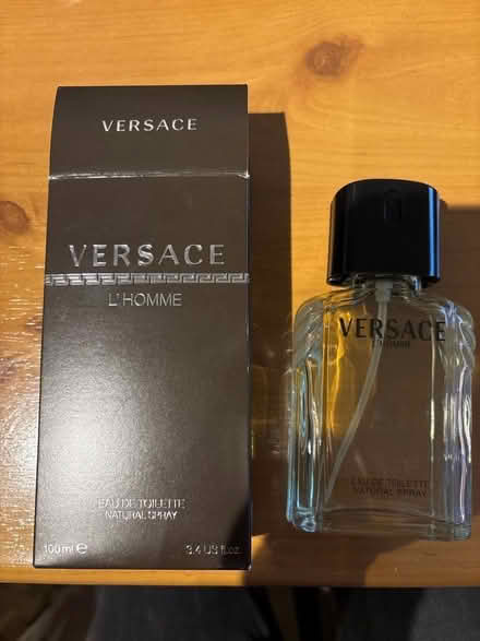 Photo of free Men’s Eau de toilette (Longthorpe) #1