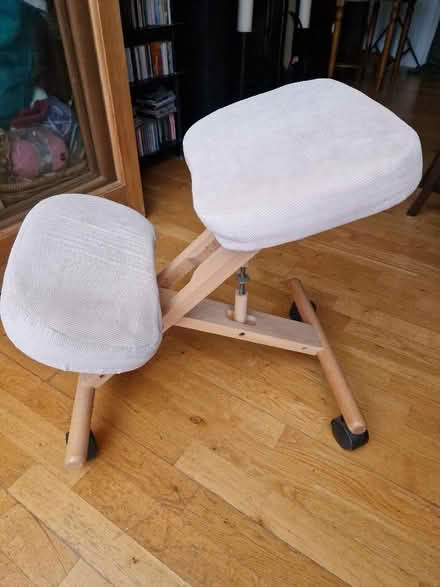 Photo of free Kneeling chair/stool (Cutteslowe OX2) #1