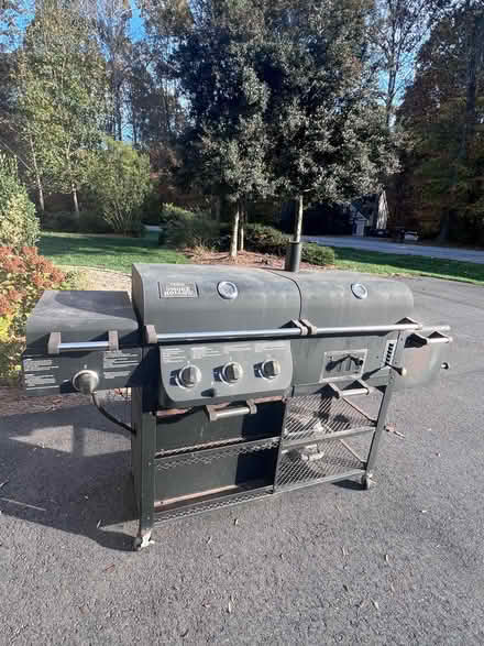 Photo of free Smoke Hollow Pro 4-in 1 Grill (Summerfield, NC) #3