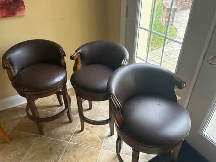 Photo of free Bar stools (504 Broad Stream Lane) #1