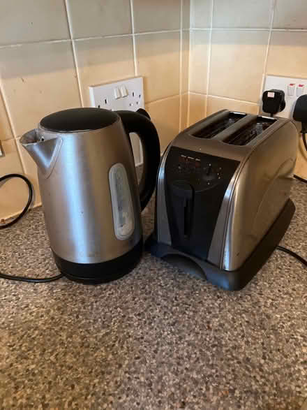 Photo of free Kettle and toaster (Colchester CO4) #1