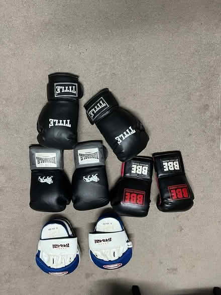 Photo of free Boxing pads and gloves (Islington, N7) #1