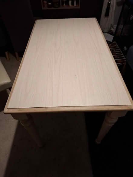 Photo of free Dining table and 4 chairs (LE10) #2