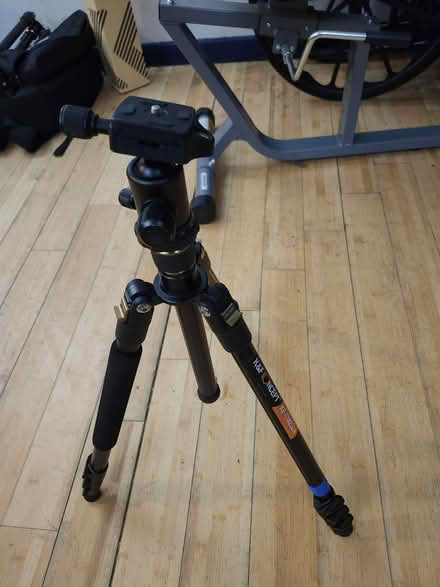 Photo of free Lightweight travel tripod (West Little Rock) #1