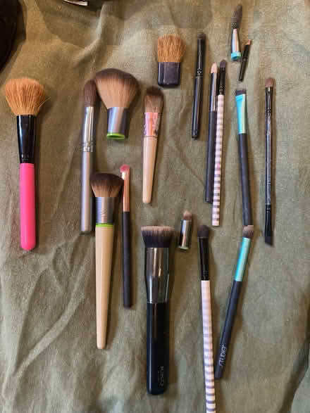 Photo of free Old make up brushes (Corstorphine EH12) #1