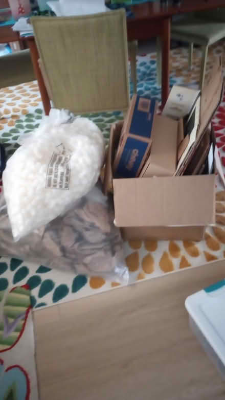 Photo of free Small/Medium Boxes for Reseller (Western Lake Worth) #2