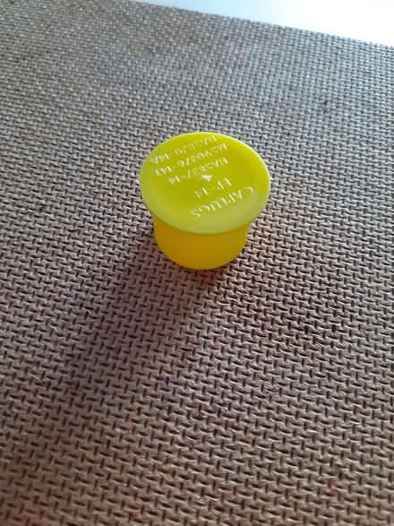 Photo of free Bag of yellow caps for crafts (Riverdene RG21) #4