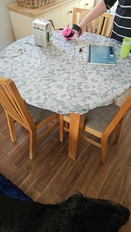 Photo of free Dining table that extends (CB4) #2