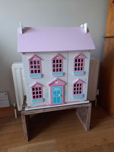 Photo of free Wooden Dolls House (Cork city suburbs) #1