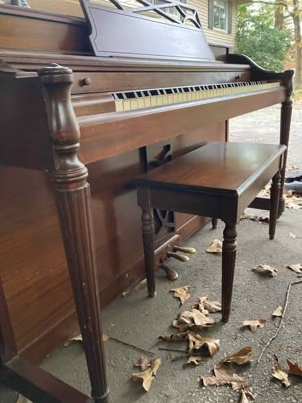 Photo of free Upright piano (Little Rock midtown) #3