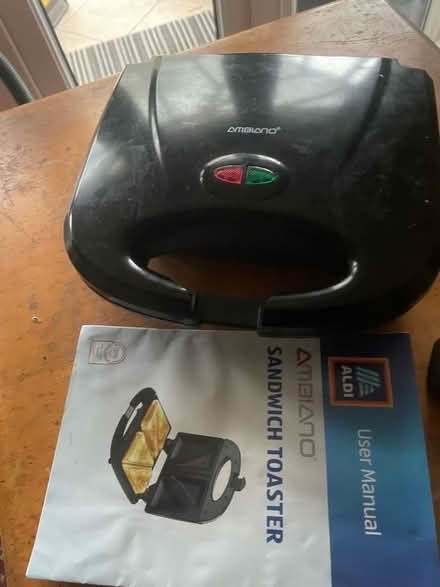 Photo of free Sandwich toaster (clayhill CH64) #1