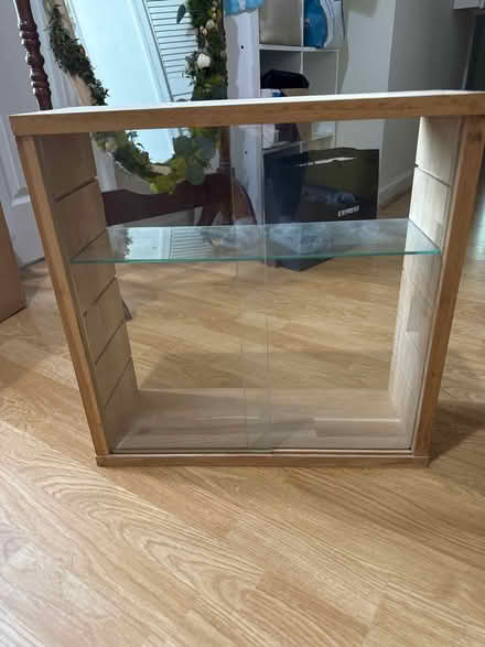 Photo of free Glass display shelf (Vienna) #1