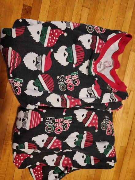 Photo of free Kids christmas pajamas size 10 (Palm Harbor 34683 CR1 Tpa Rd) #1