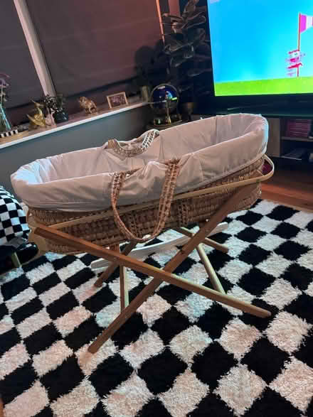 Photo of free Moses basket (Borrowash) #2