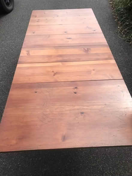 Photo of free Solid wood table with leaves (Gilbertsville) #3