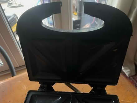 Photo of free Sandwich toaster (clayhill CH64) #2