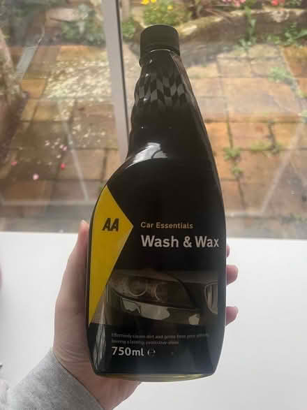 Photo of free Wash & wax car wash (Leatherhead KT22) #1