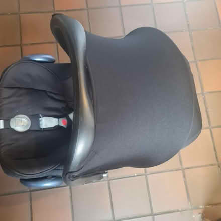 Photo of free Maxi cosi baby car seat (Seacroft LS14) #2