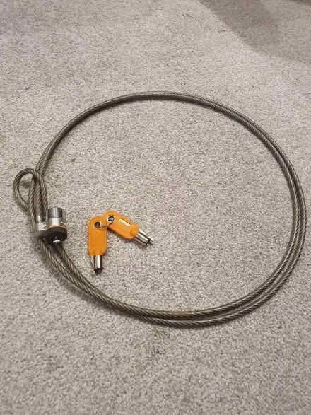 Photo of free Kensington laptop lock 180cm steel cable (Pangbourne RG8) #2