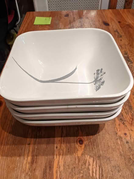 Photo of free 4 serving bowls (Lower Morden SM4) #1