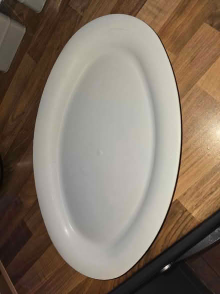 Photo of free White plastic tray/plate (West Croydon CR0) #1