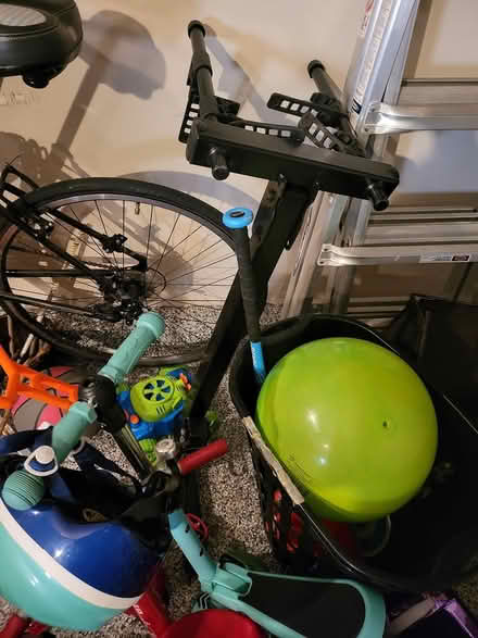 Photo of free Hitch Bike rack (Essex, Md) #1