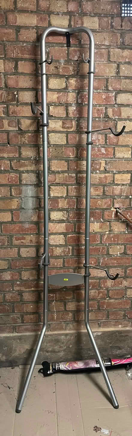 Photo of free Delta Michelangelo Gravity Bike Storage Rack (Streatham SW16) #1