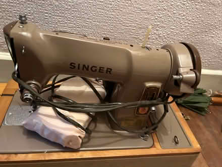 Photo of free Singer Sewing Machine (Groby, Leicester LE6 0BL) #2