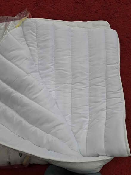 Photo of free King Size Mattress Protector (Redhill - RH1) #2