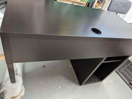 Photo of free Desk (Potton SG19) #4