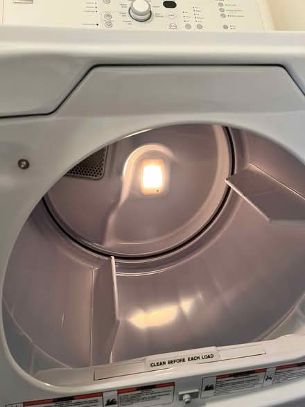 Photo of free Electric Washer and Dryer (Bothell) #1