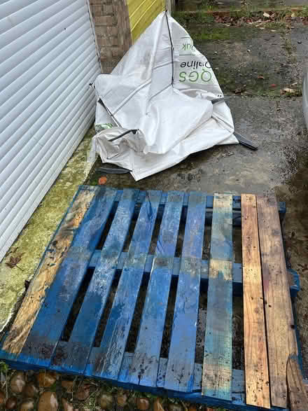 Photo of free Wooden pallet and 1 cubic meter bag (CO1) #1