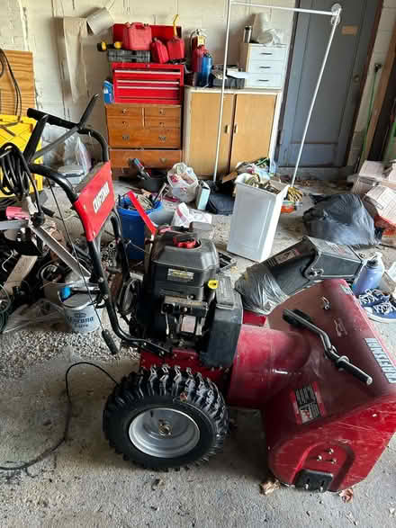 Photo of free Snow blower (New Rochelle) #1