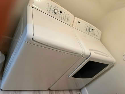 Photo of free Electric Washer and Dryer (Bothell) #3