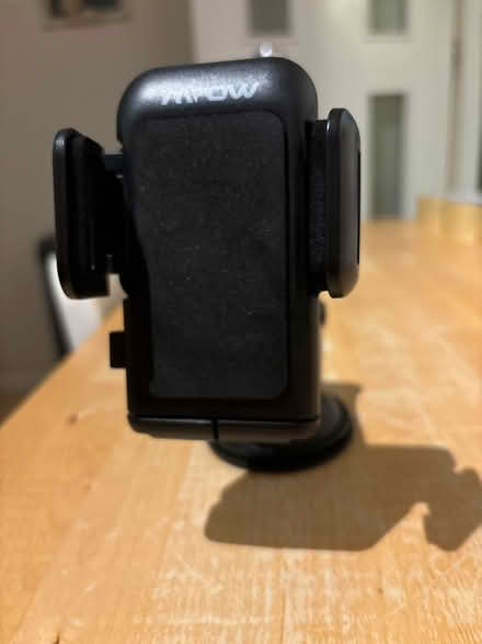 Photo of free Dashboard phone holder (SW13) #1