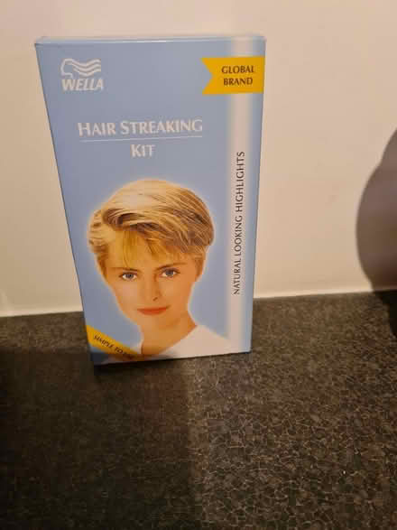 Photo of free Wella Hair Streaking kit (Yarm TS15) #1