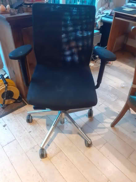 Photo of free Black & Chrome desk chair (Bowbridge GL5) #1